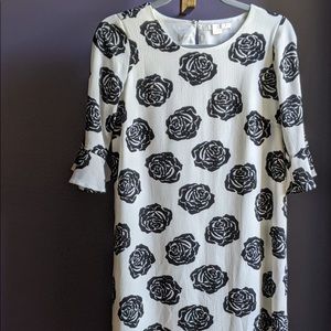 Beautiful black and white flower dress